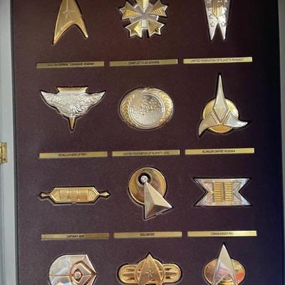 Franklin Mint Star Trek Sterling Insignia Badges Display Case