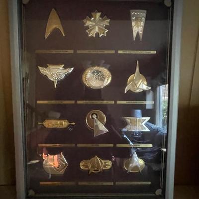 Franklin Mint Star Trek Sterling Insignia Badges Display Case