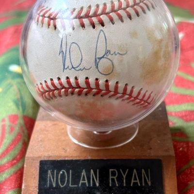 CIP132 - Nolan Ryan Signed Baseball 