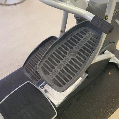 Octane xR6xi Recumbent Elliptical