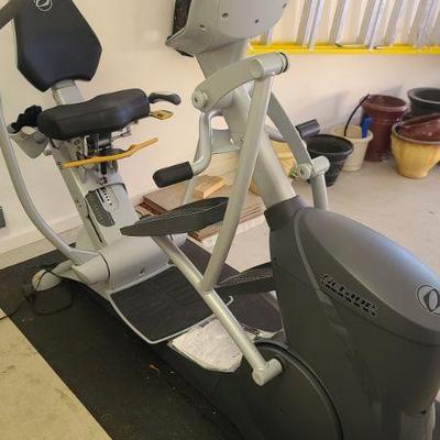 Octane xR6xi Recumbent Elliptical