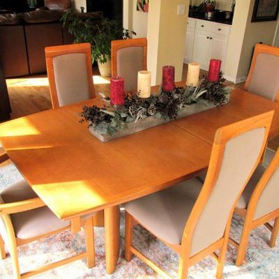 Nordic Furniture table & chairs