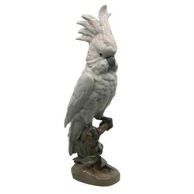 Lot 117   7 Bid(s)
Vintage Porcelain Royal Dux Cockatoo Figurine