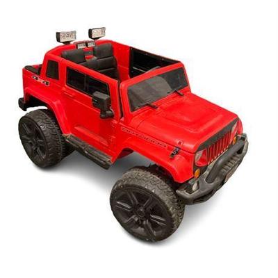 Lot 098  
Child 4x4 Outdoor Battery Operated Jeep