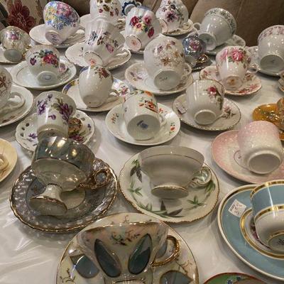 Large Cup an Saucer collection 