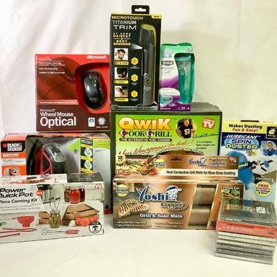 WIII226 New Unopened Merchandise	-Qwik Cook Grill...Box is a little rough but doesn't effect the product. Model #QCG-900
