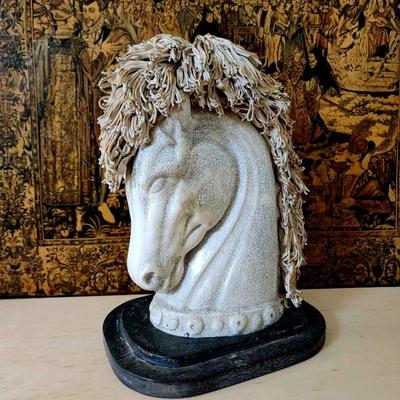 Vintage ceramic spaghetti mane horse head