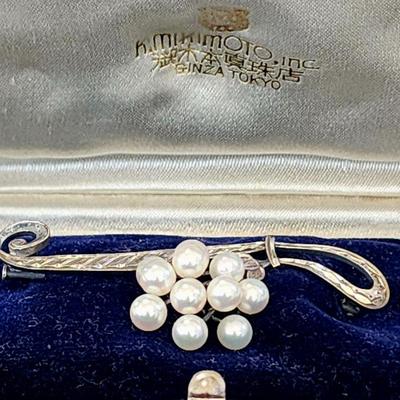 Vintage Mikimoto pearl brooch