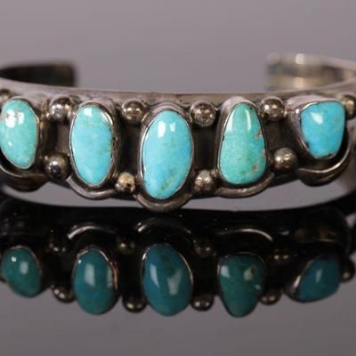 Native American Sterling & Turquoise bracelet
