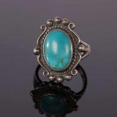 Native American Sterling & Turquoise Ring
