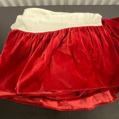 Ralph Lauren Queen SIze bed Skirt