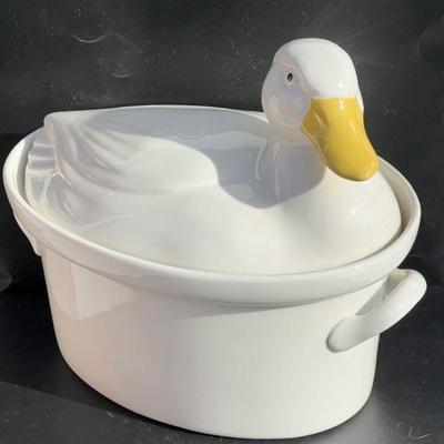 Carbone Duck Casserole by Hall