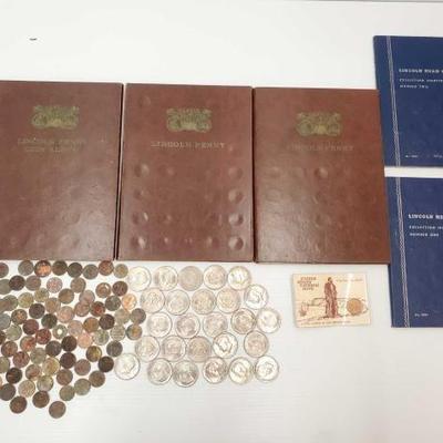 #526 â€¢ (3) Lincoln Penny Colletion Books, (2) Lincoln Head Cent Collecti...
