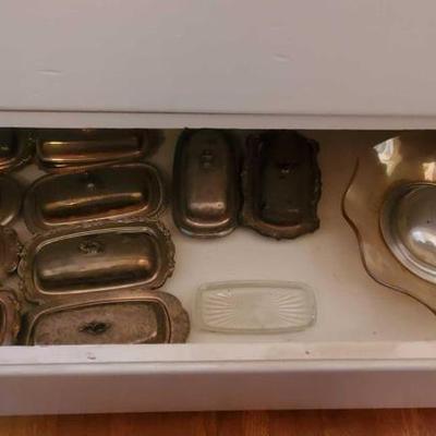 #1156 â€¢ Drawer Full Of Silver Plated Butter Plates, Serving Tray, & Glass Bowl
