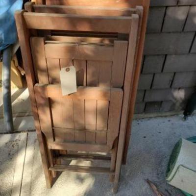 #5220 â€¢ 4 Wooden Foldable Chairs
