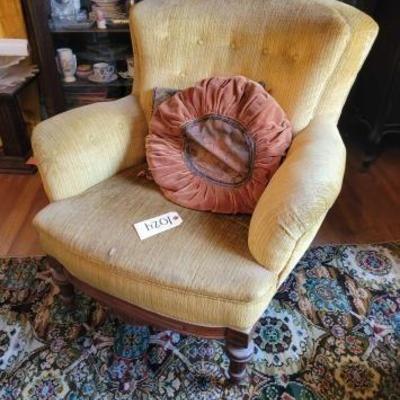 #1024 â€¢ Vintage Chair with Pillows
