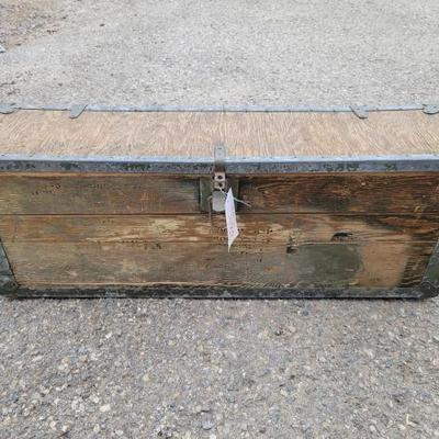 #12588 â€¢ Vintage Wooden Trunk
