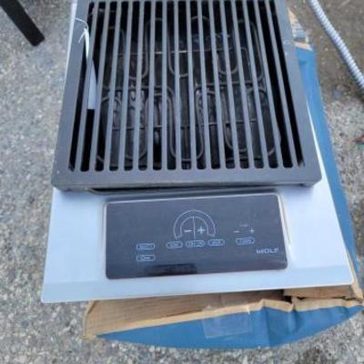 #15010 â€¢ Wolf 15in Electric Grill

