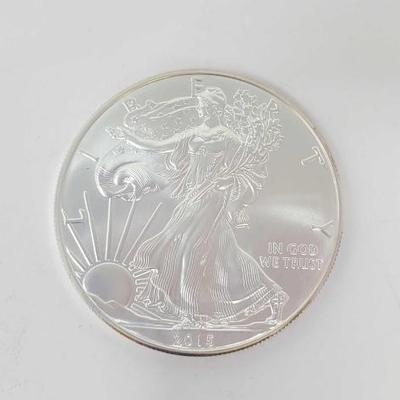 #562 â€¢ 2015 American Eagle Silver Dollar
