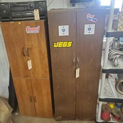 #1562 â€¢ (2) Cabinets
