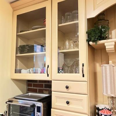 these cabinets, counter tops