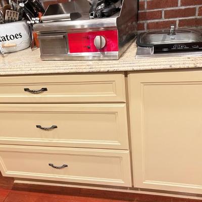 these cabinets, counter tops