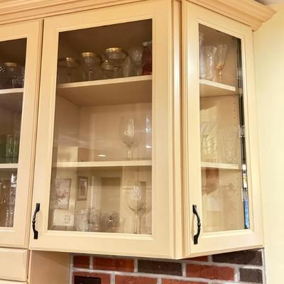 these cabinets, counter tops