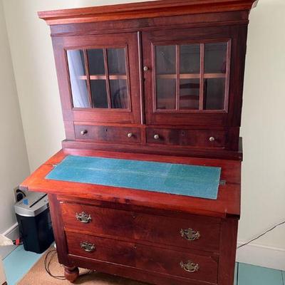 Antique Writing Desk With Hutch & Key
