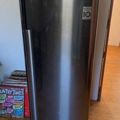 Never used, as new, LG freezer, 51 in. ht