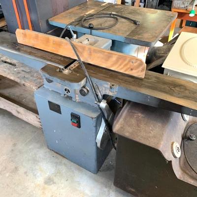 Rockwell jointer, 66 1/2 in bed