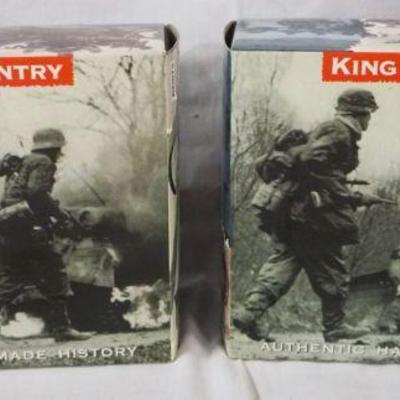 1044	KING & COUNTRY WWII METAL TOY SOLDIERS DD070 & DD073
