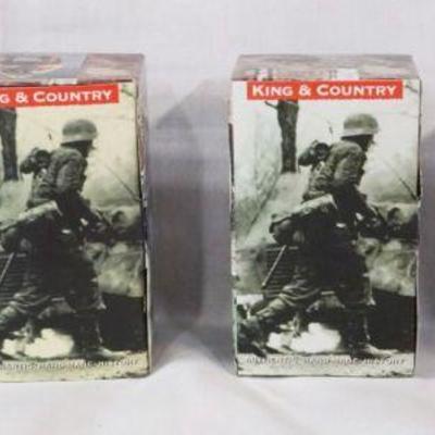 1031	KING & COUNTRY WWII METAL TOY SOLDIERS BOXED GROUP OF 4
