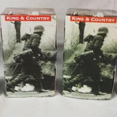 1139	KING & COUNTRY LOT OF 4 BOXED METAL SOLDIERS
