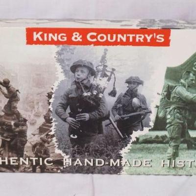 1013	KING & COUNTRY WWII METAL TOY SOLDIERS BOXED BBA01
