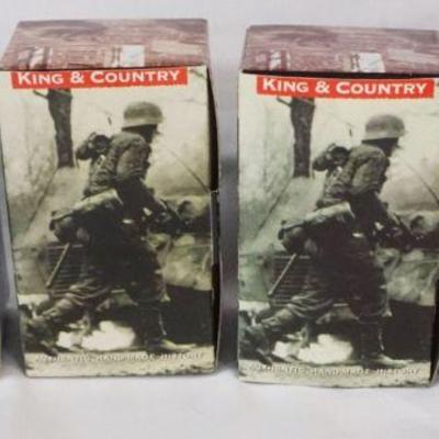1141	KING & COUNTRY LOT OF 4 BOXED METAL SOLDIERS

