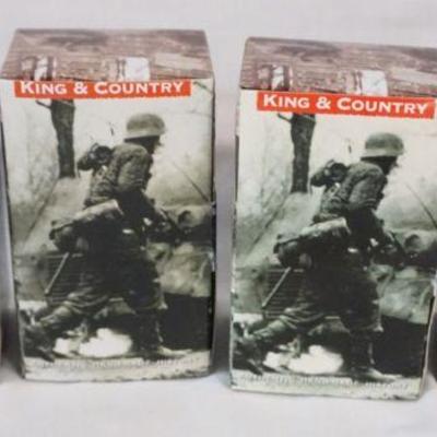1142	KING & COUNTRY LOT OF 4 BOXED METAL SOLDIERS
