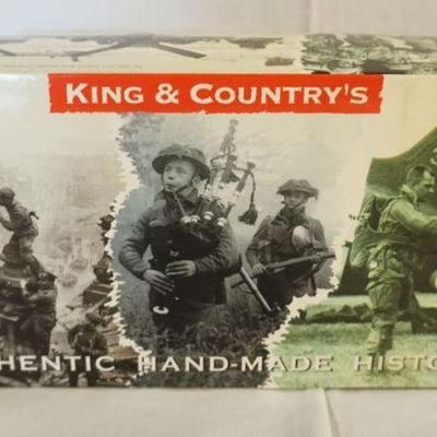 1211	KING & COUNTRY WWII METAL TOY SOLDIERS ONE BOX DD62
