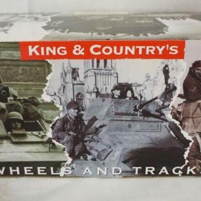 1127	KING & COUNTRY WHEELS & TRACKS DIECAST WWII M1A1 57MM ANTI-TANK GUN BBA083
