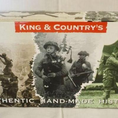 1213	KING & COUNTRY WWII METAL TOY SOLDIERS ONE BOX BBA001
