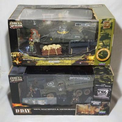 1166	FORCES OF VALOR WWII 1:32 DIECAST METAL TOYS LOT OF 2
