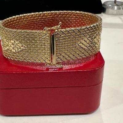 18K solid gold bracelet