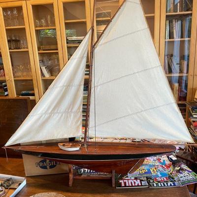 beautiful handmade sailing sloop...