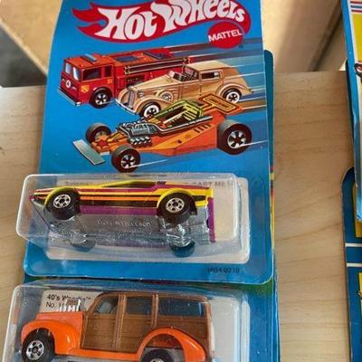 LOTS OF GREAT HOT WHEELS HIGHLY COLLECTIBLE!

