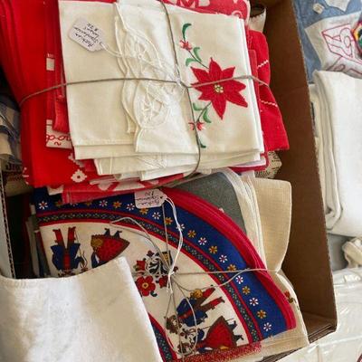 BEAUTIFUL EMBROIDERED LINENS, HLIDAY THEMS, 1950 & 60'S -- CHRISTMAS HOLIDAY LINENS, TABLE CLOTHES!
