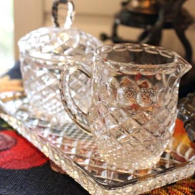 Crystal sugar and creamer set