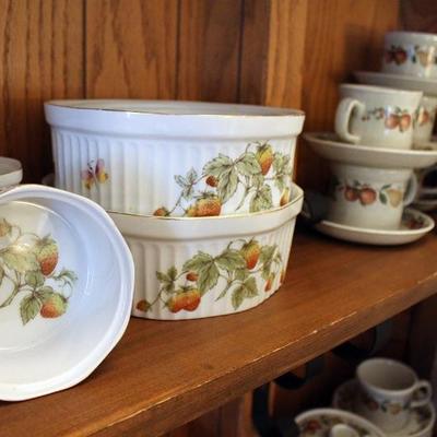 Quince dish ware by Wedgwood china England