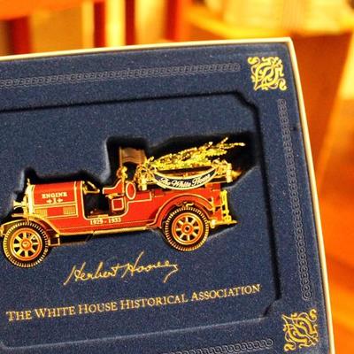 White House Christmas ornaments