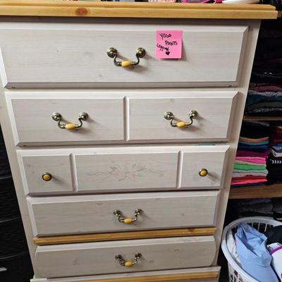 5 Drawers of Leggings