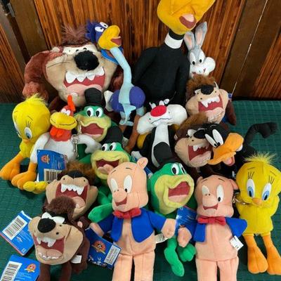 New with Tags Looney Tunes Lot