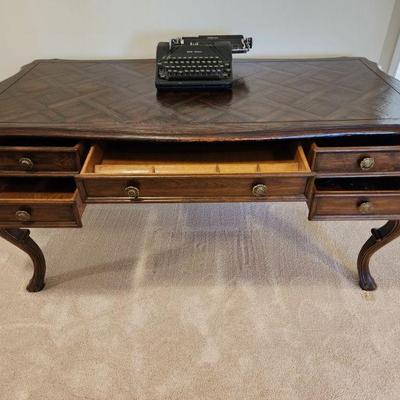 Beautiful antique desk 